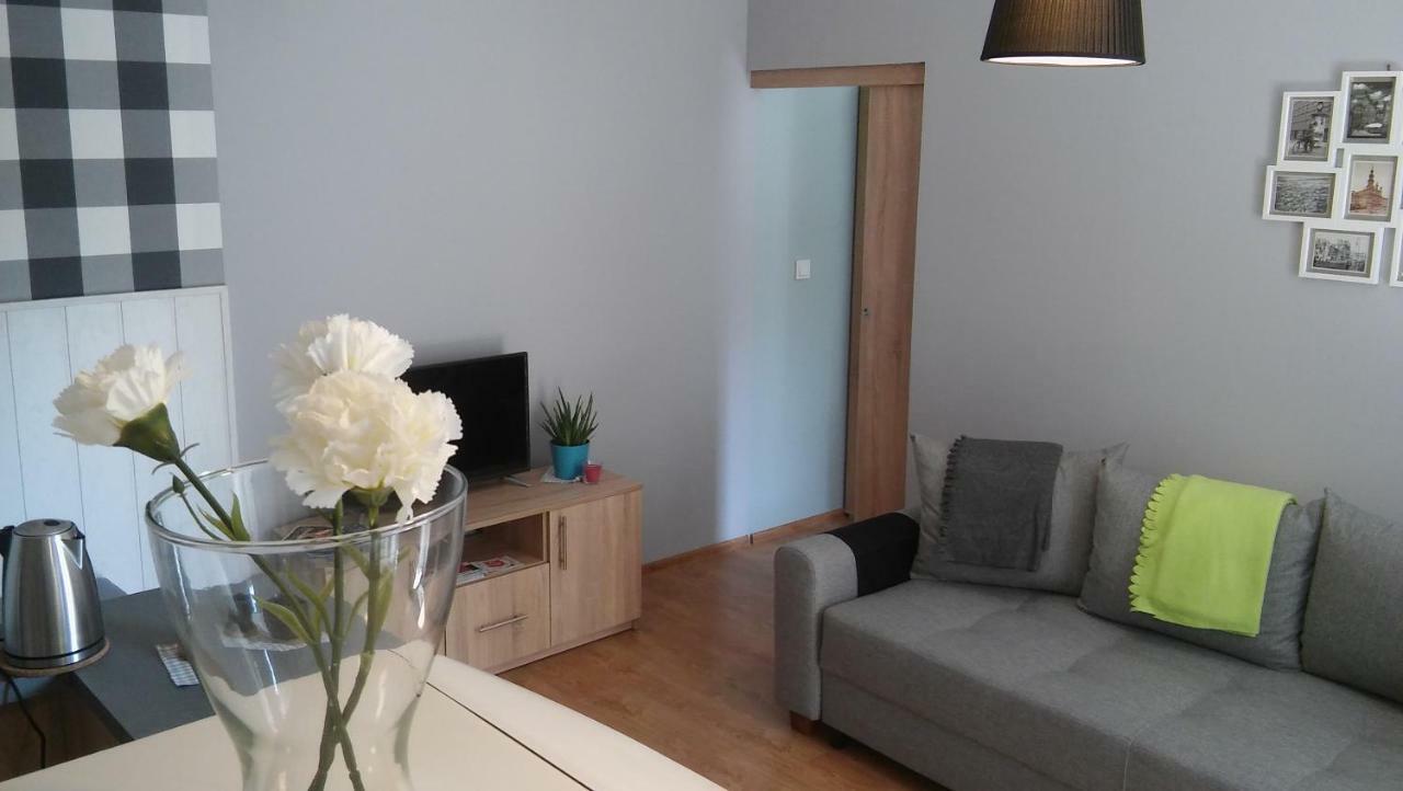 Apartament Poznanska 1 Apartment Екстериор снимка